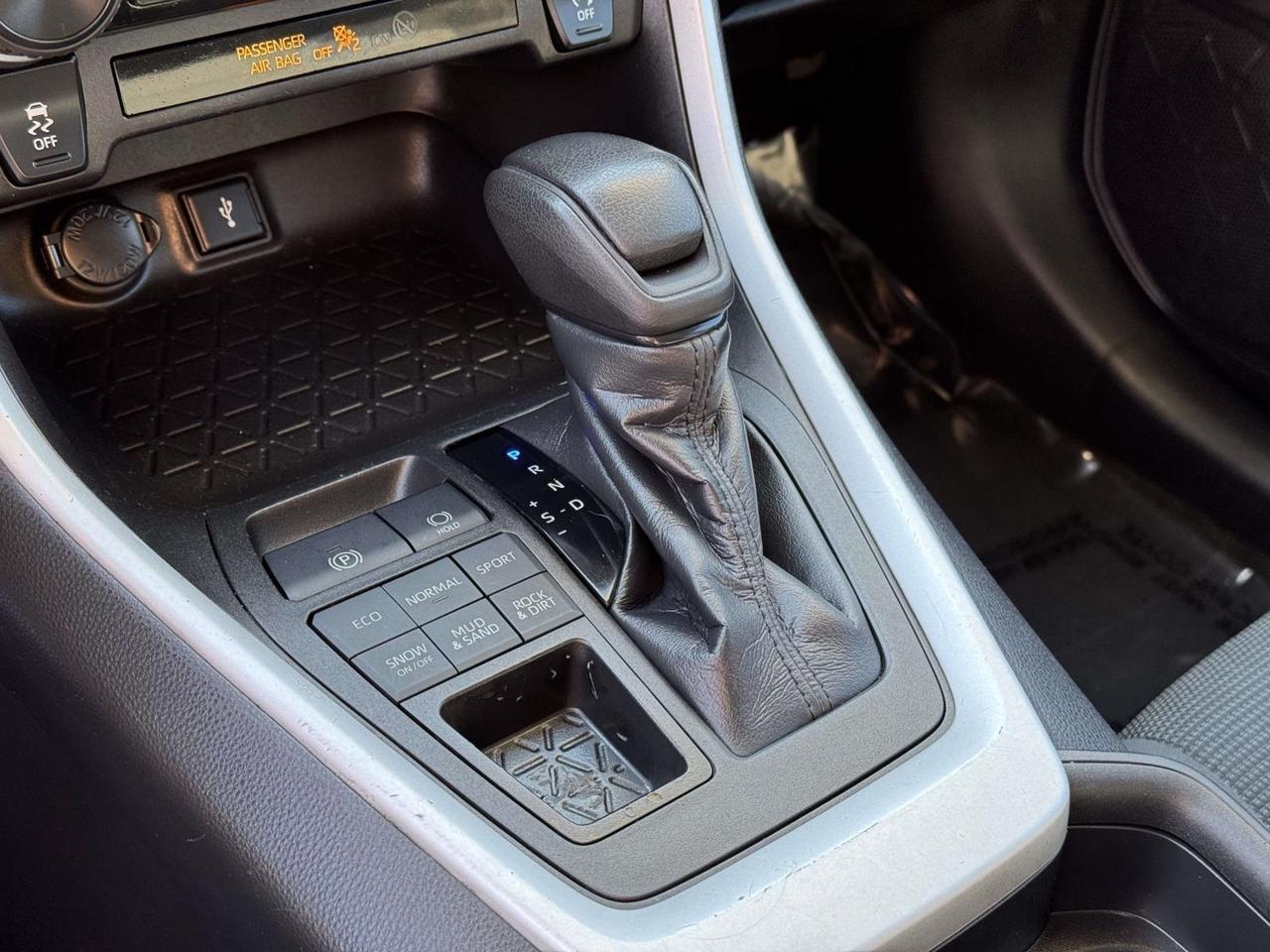 2021 Toyota RAV4 LE Fredericksburg VA
