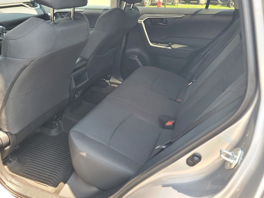 2021 Toyota RAV4 LE Springfield VA
