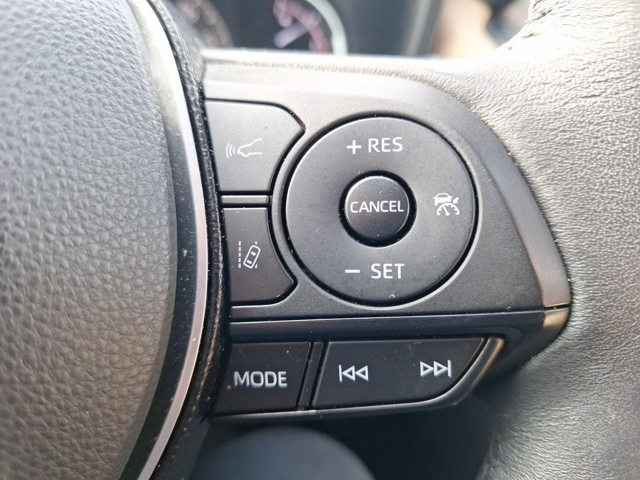 2021 Toyota RAV4 Limited Hurst TX