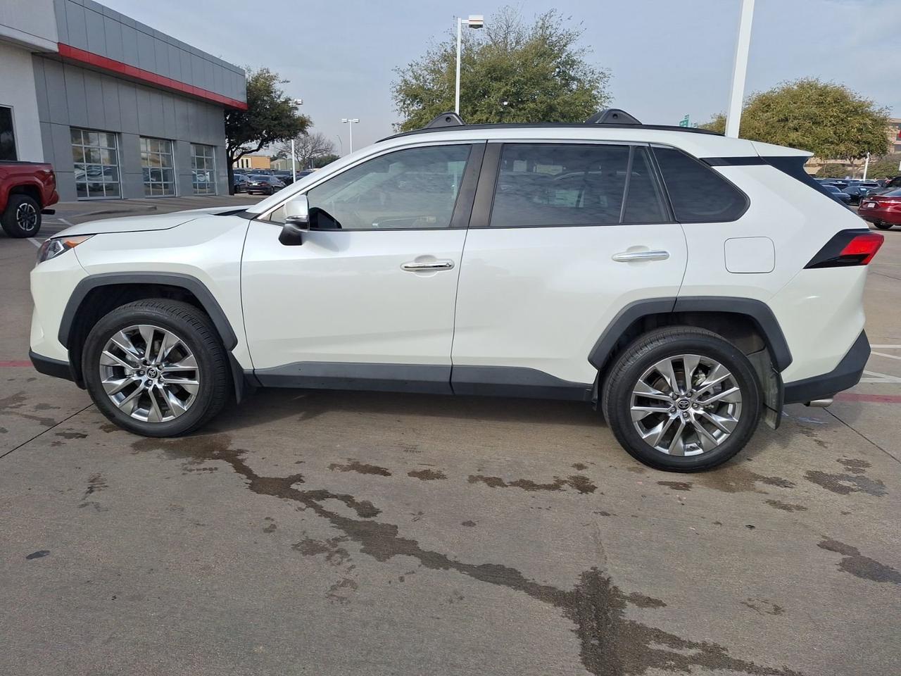 2021 Toyota RAV4 Limited Hurst TX