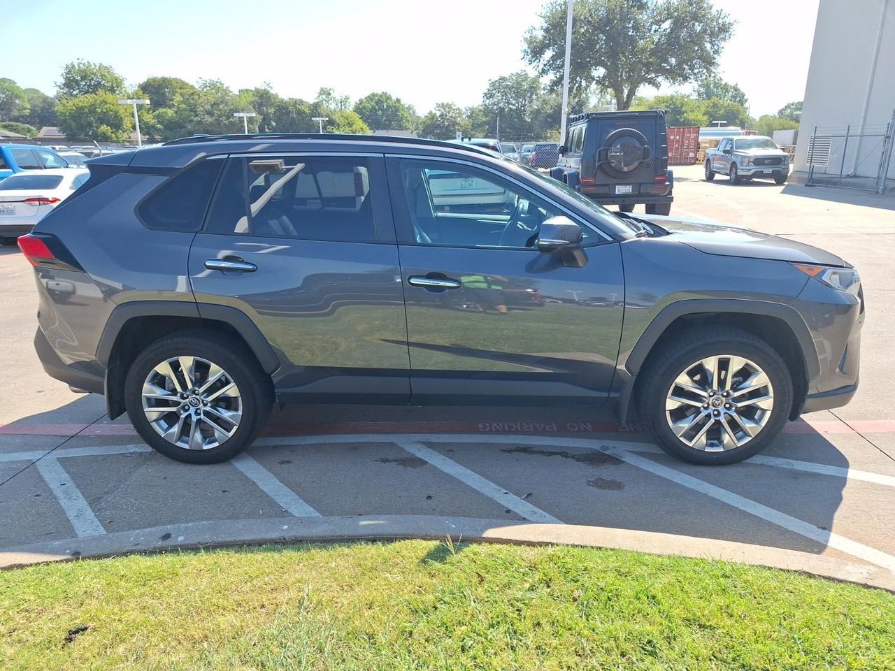 2021 Toyota RAV4 Limited Hurst TX