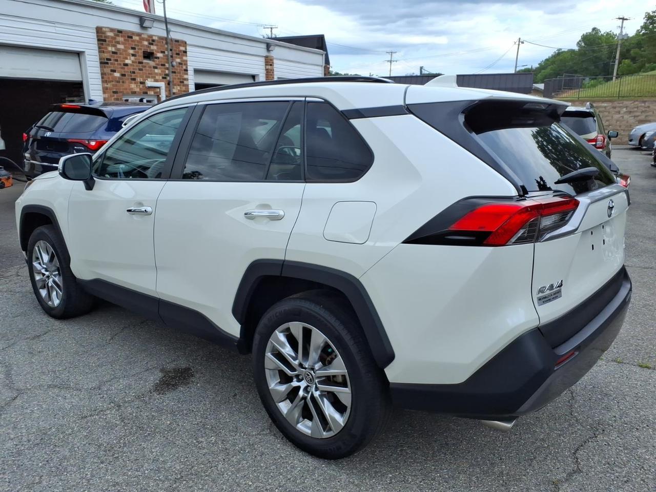 2021 Toyota RAV4 Limited Roanoke VA