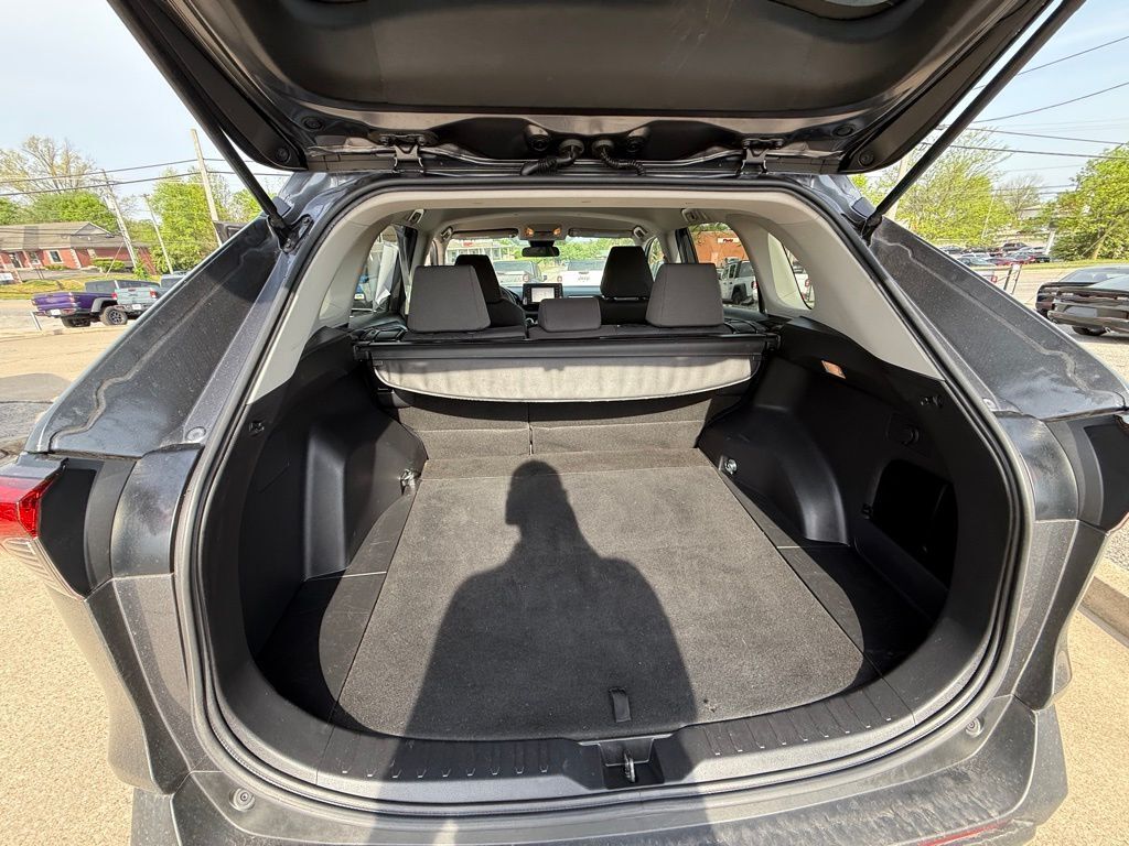 2021 Toyota RAV4 XLE Crestwood KY