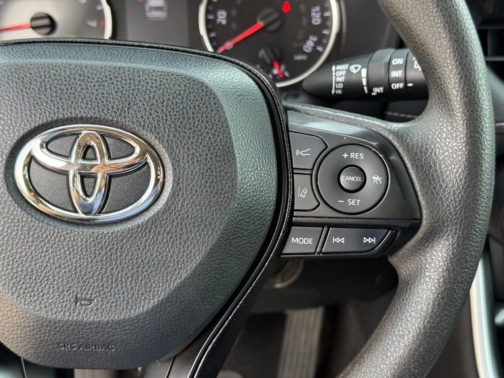 2021 Toyota RAV4 XLE Crestwood KY