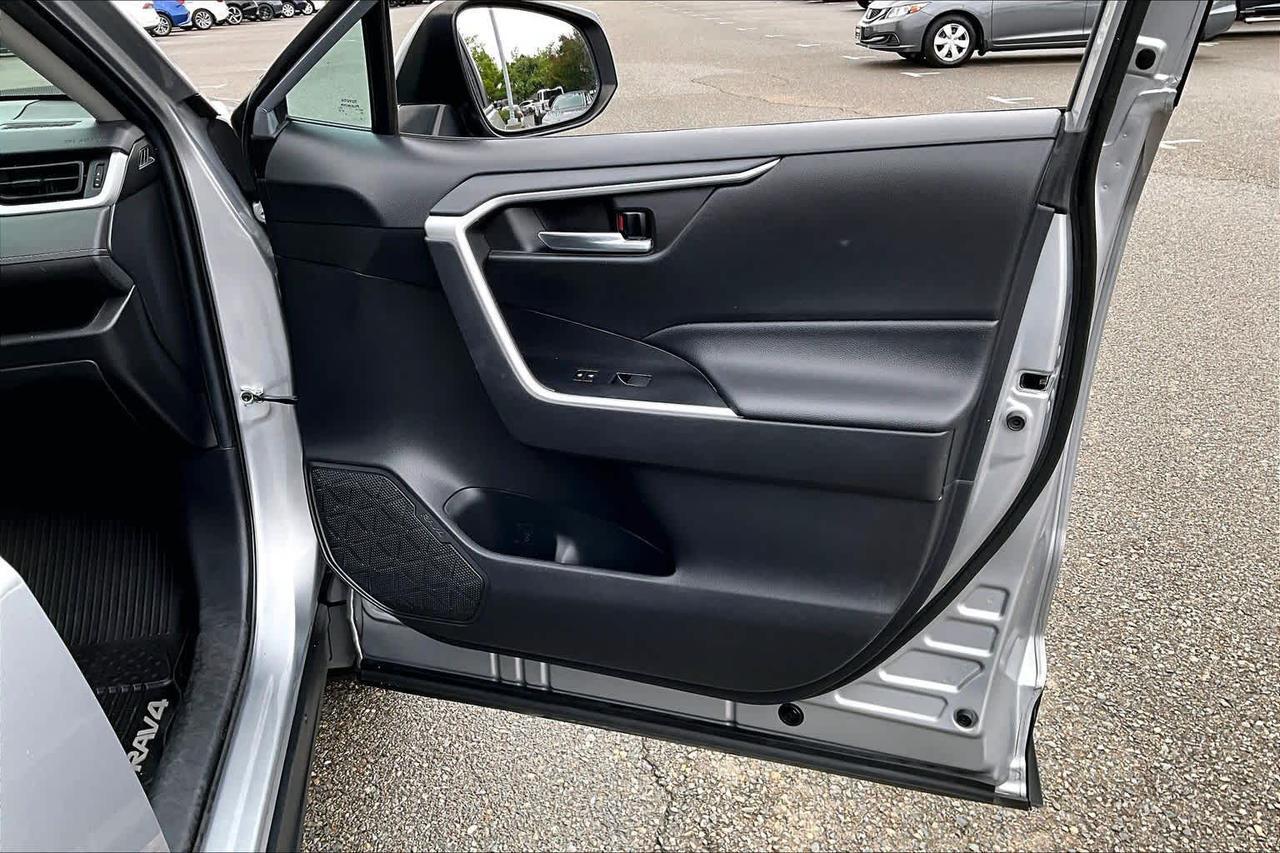 2021 Toyota RAV4 XLE Folsom CA