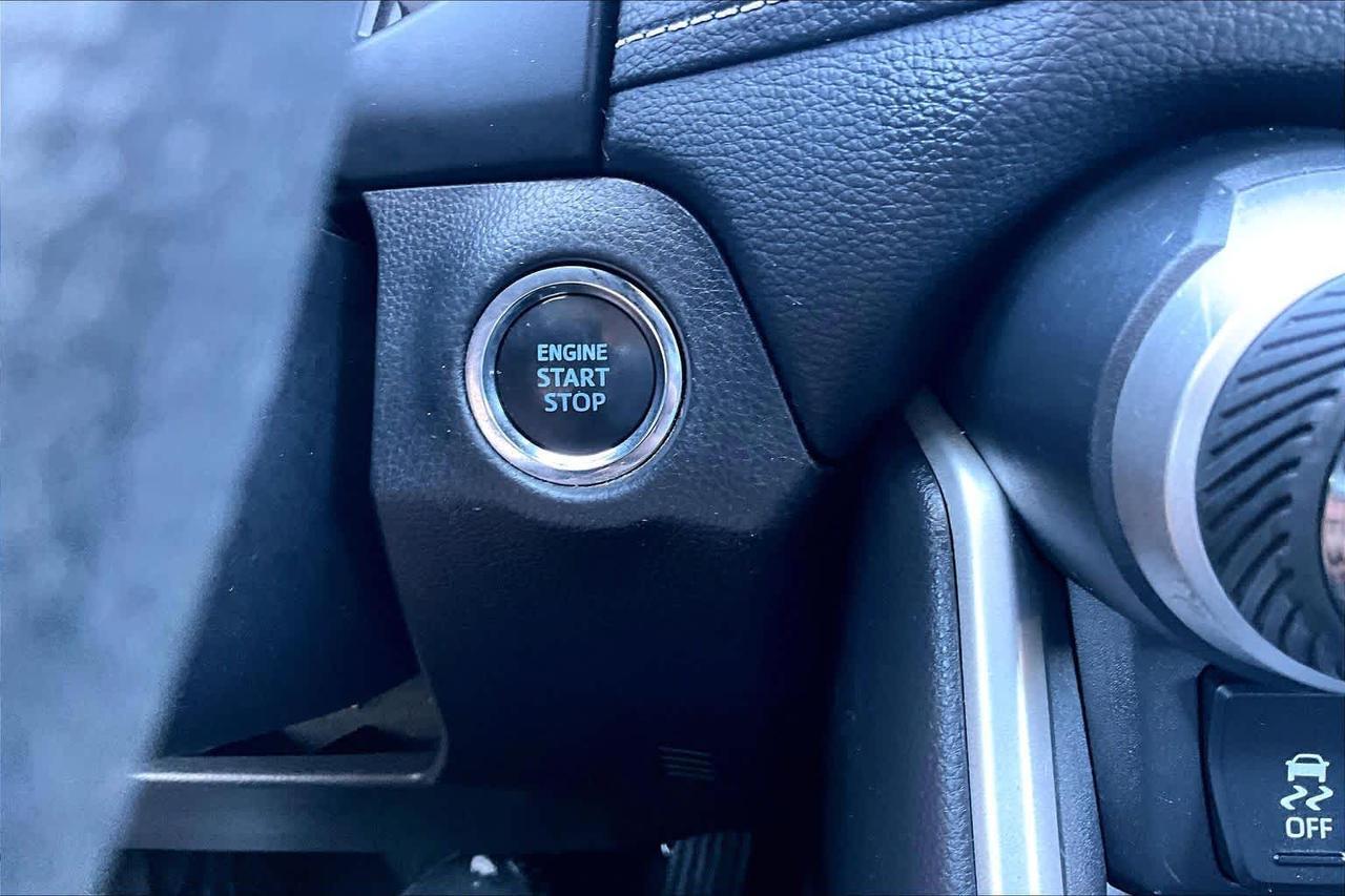 2021 Toyota RAV4 XLE Folsom CA