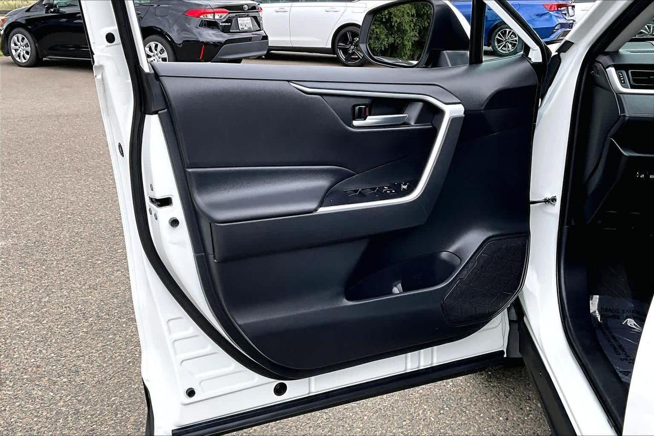 2021 Toyota RAV4 XLE Folsom CA