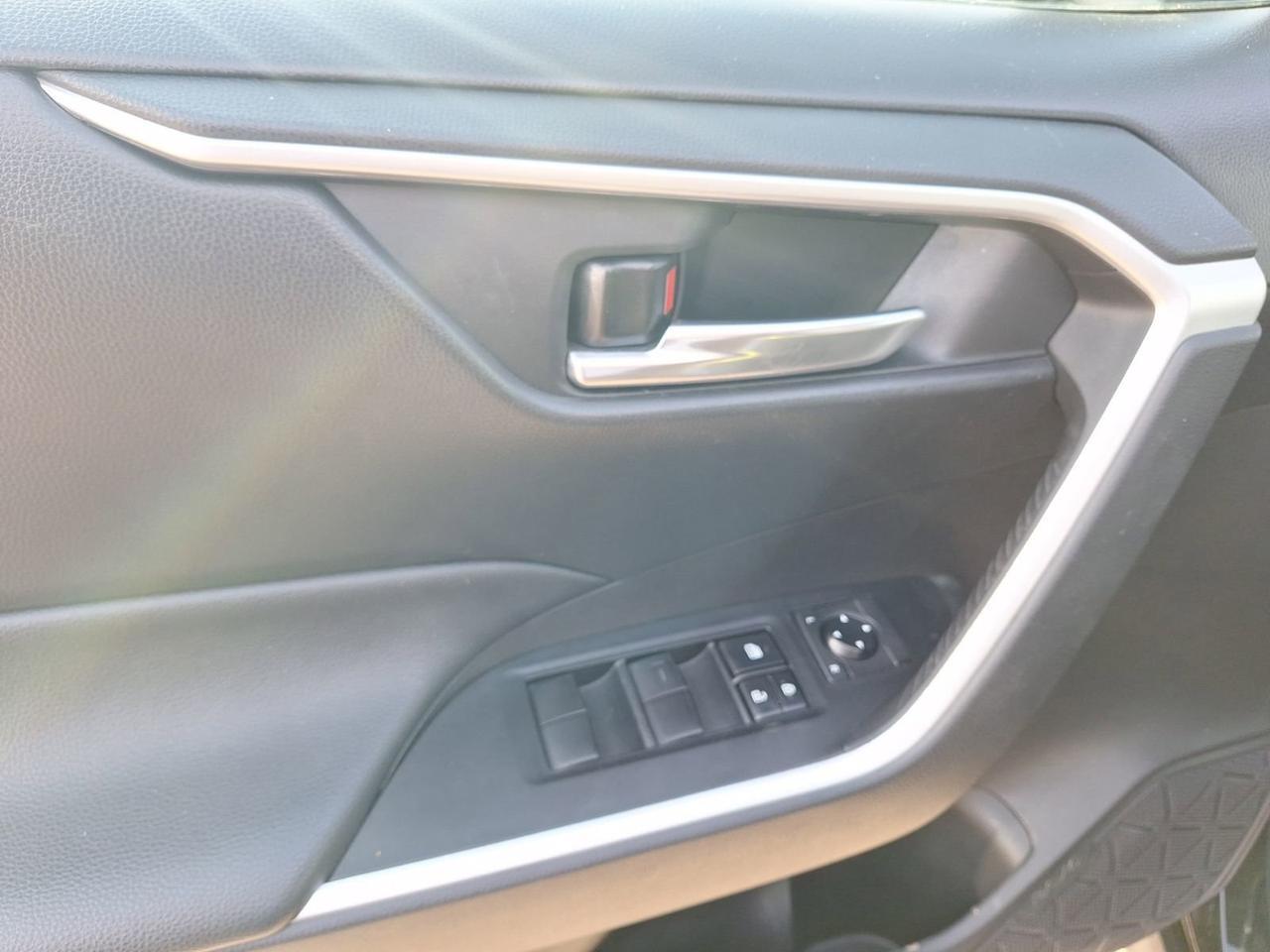 2021 Toyota RAV4 XLE Hurst TX