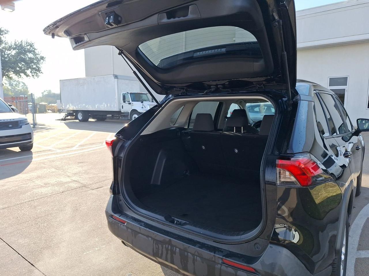 2021 Toyota RAV4 XLE Hurst TX