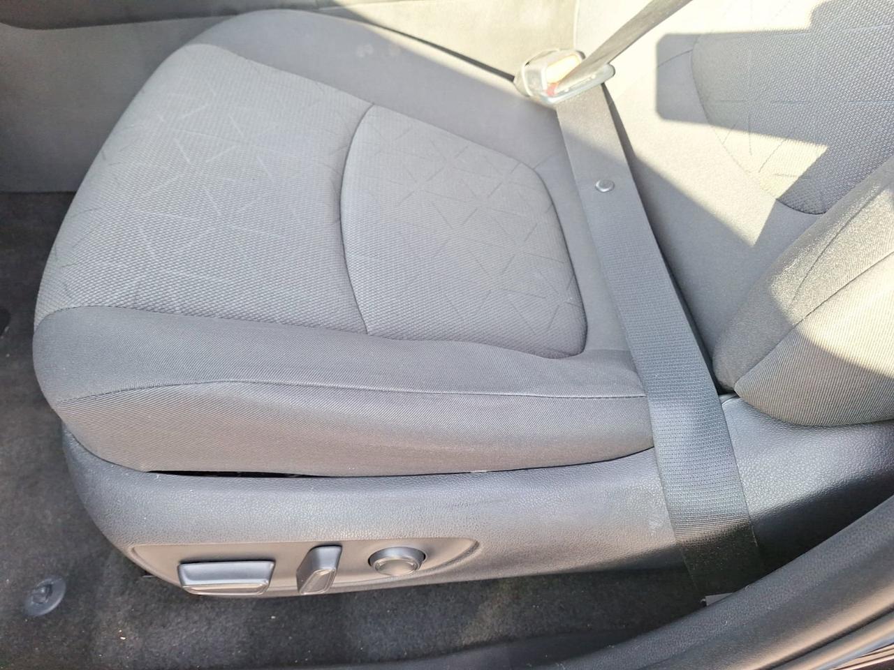 2021 Toyota RAV4 XLE Hurst TX