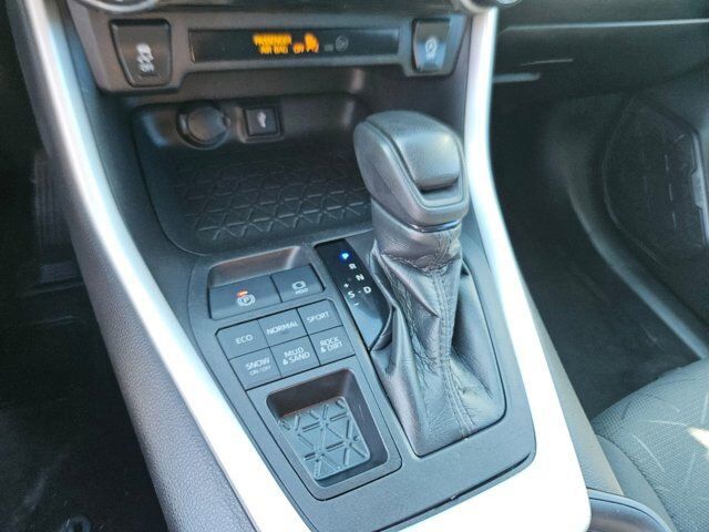 2021 Toyota RAV4 XLE Hurst TX