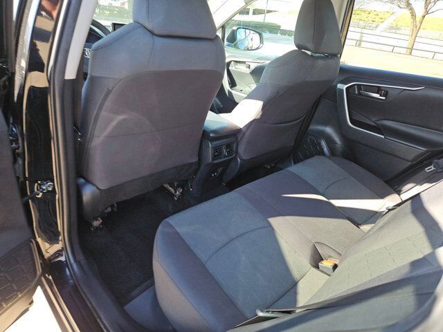 2021 Toyota RAV4 XLE Hurst TX