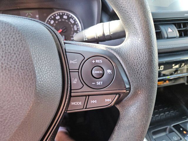 2021 Toyota RAV4 XLE Hurst TX
