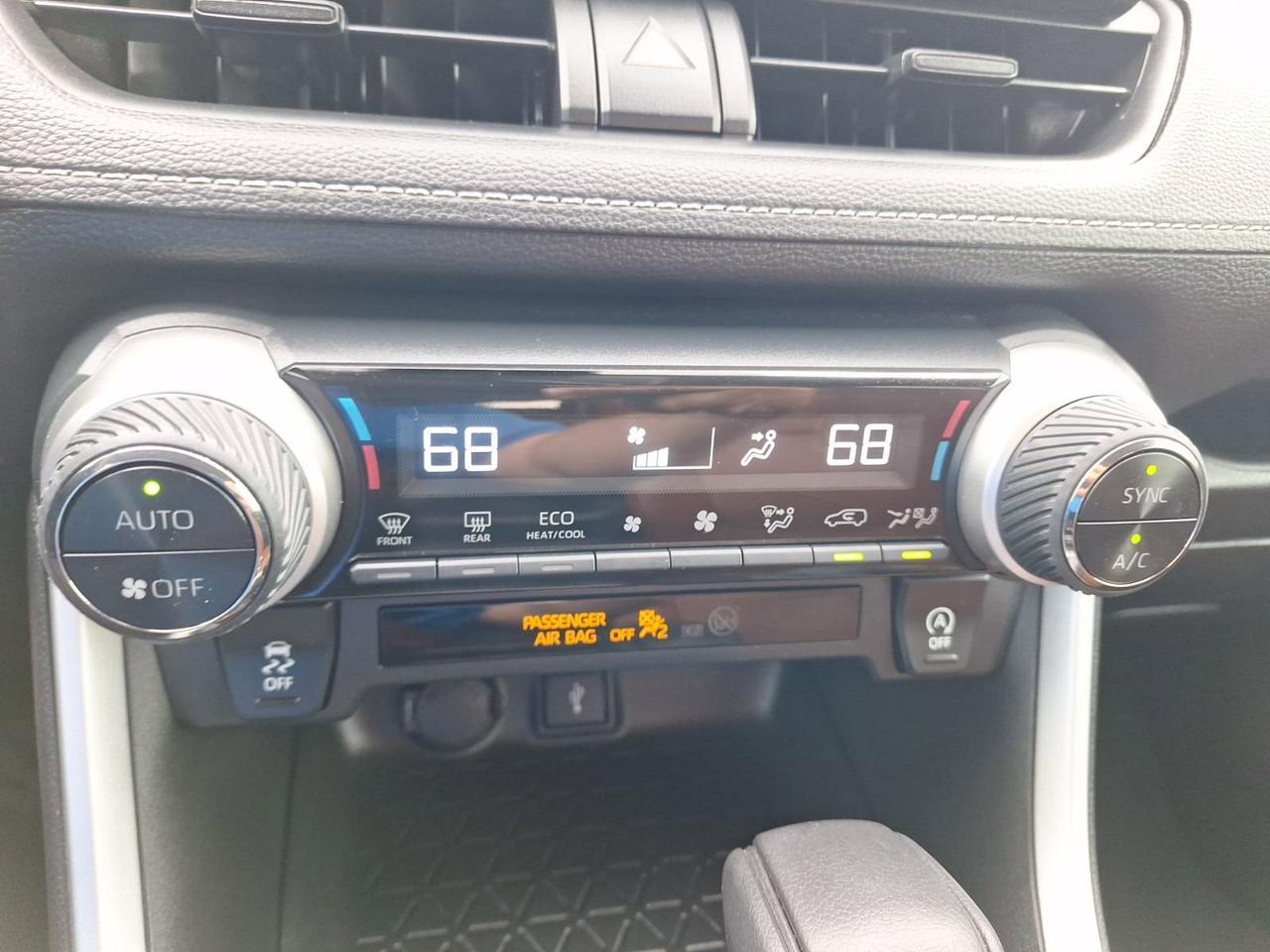 2021 Toyota RAV4 XLE Hurst TX