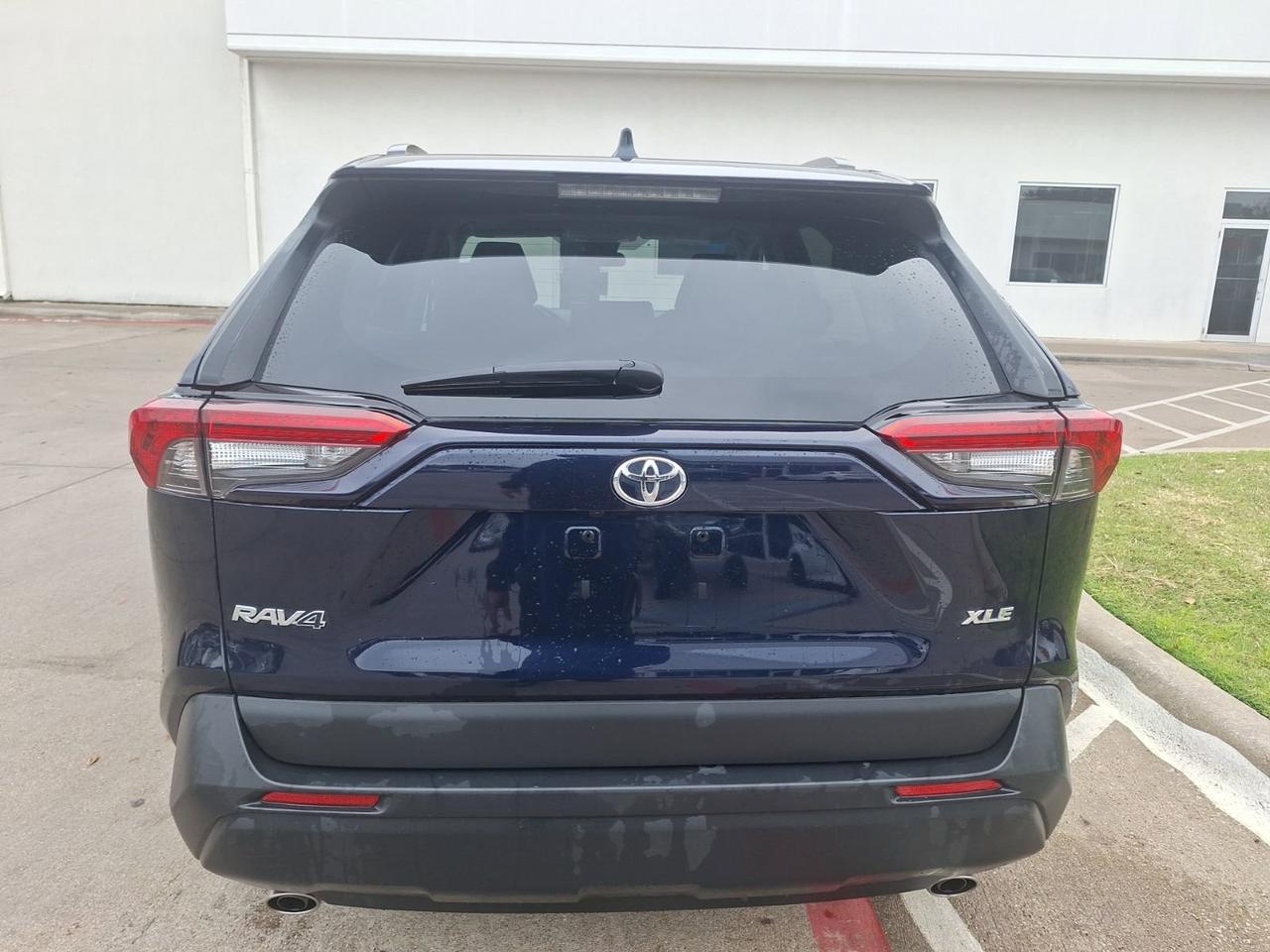 2021 Toyota RAV4 XLE Hurst TX