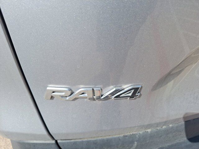 2021 Toyota RAV4 XLE Hurst TX