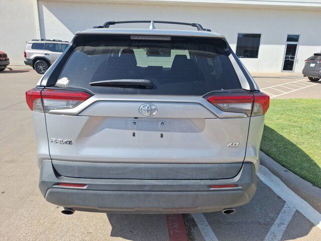 2021 Toyota RAV4 XLE Hurst TX