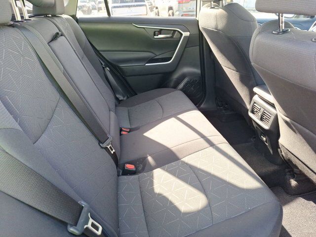 2021 Toyota RAV4 XLE Hurst TX