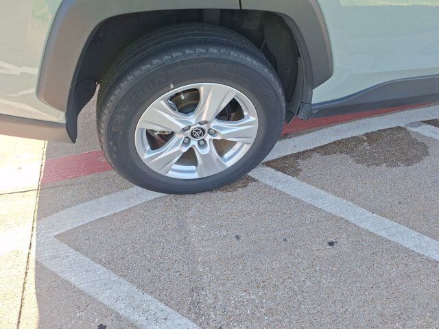 2021 Toyota RAV4 XLE Hurst TX