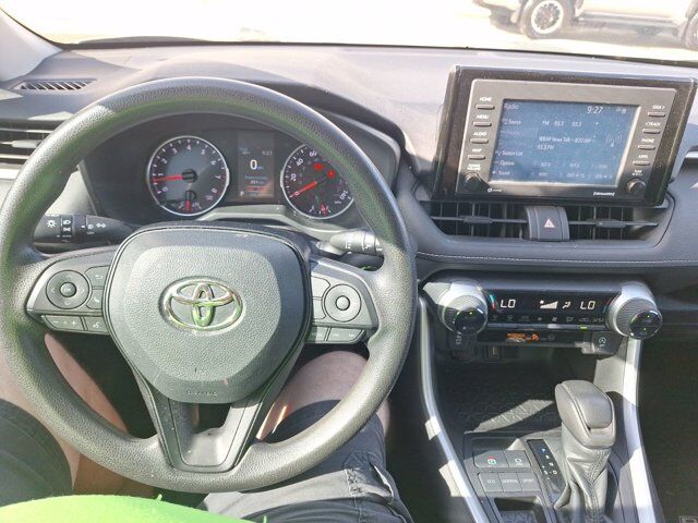 2021 Toyota RAV4 XLE Hurst TX