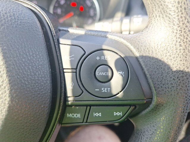 2021 Toyota RAV4 XLE Hurst TX