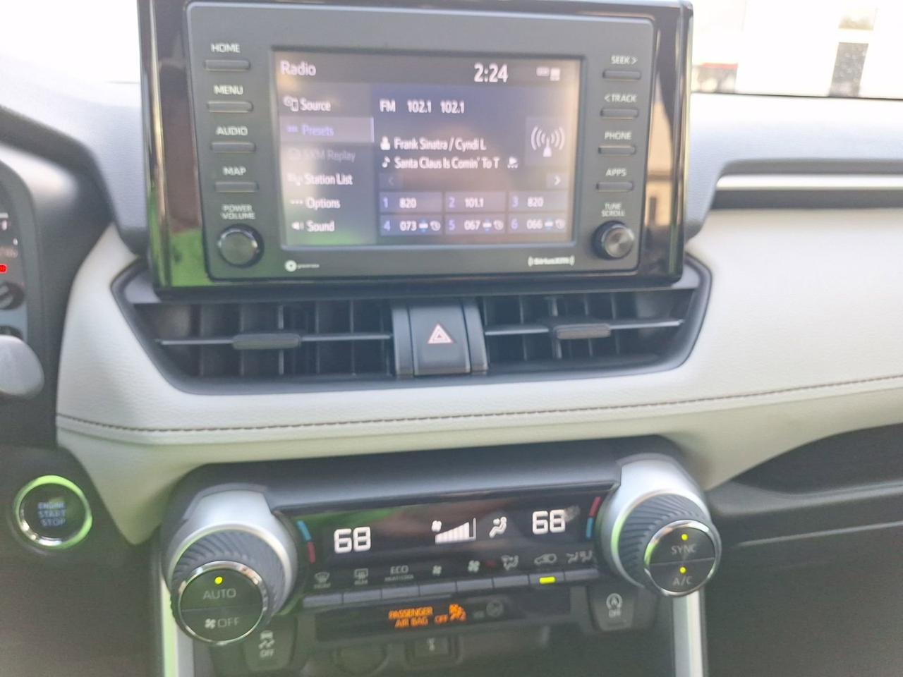 2021 Toyota RAV4 XLE Hurst TX