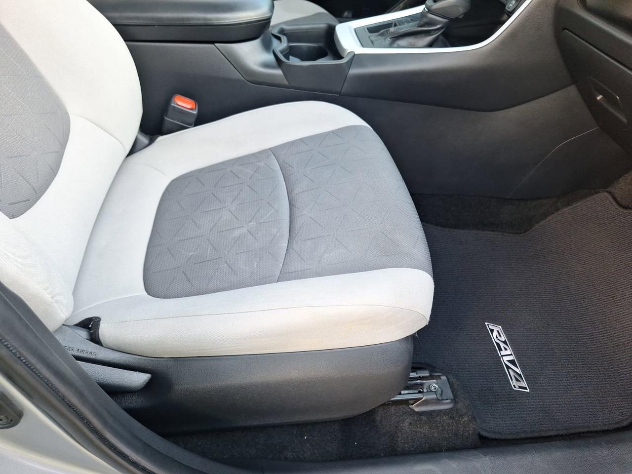 2021 Toyota RAV4 XLE Hurst TX