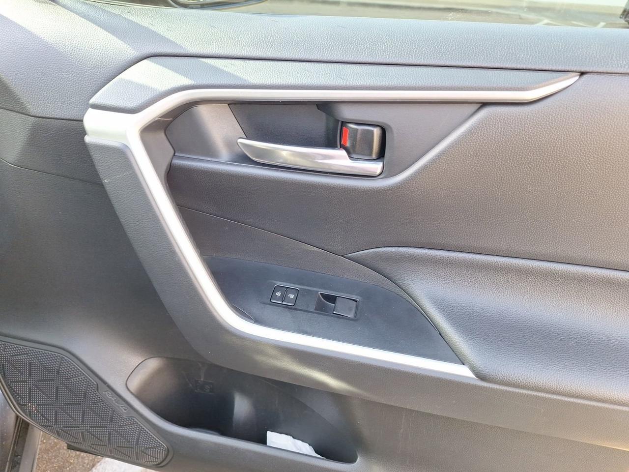 2021 Toyota RAV4 XLE Hurst TX