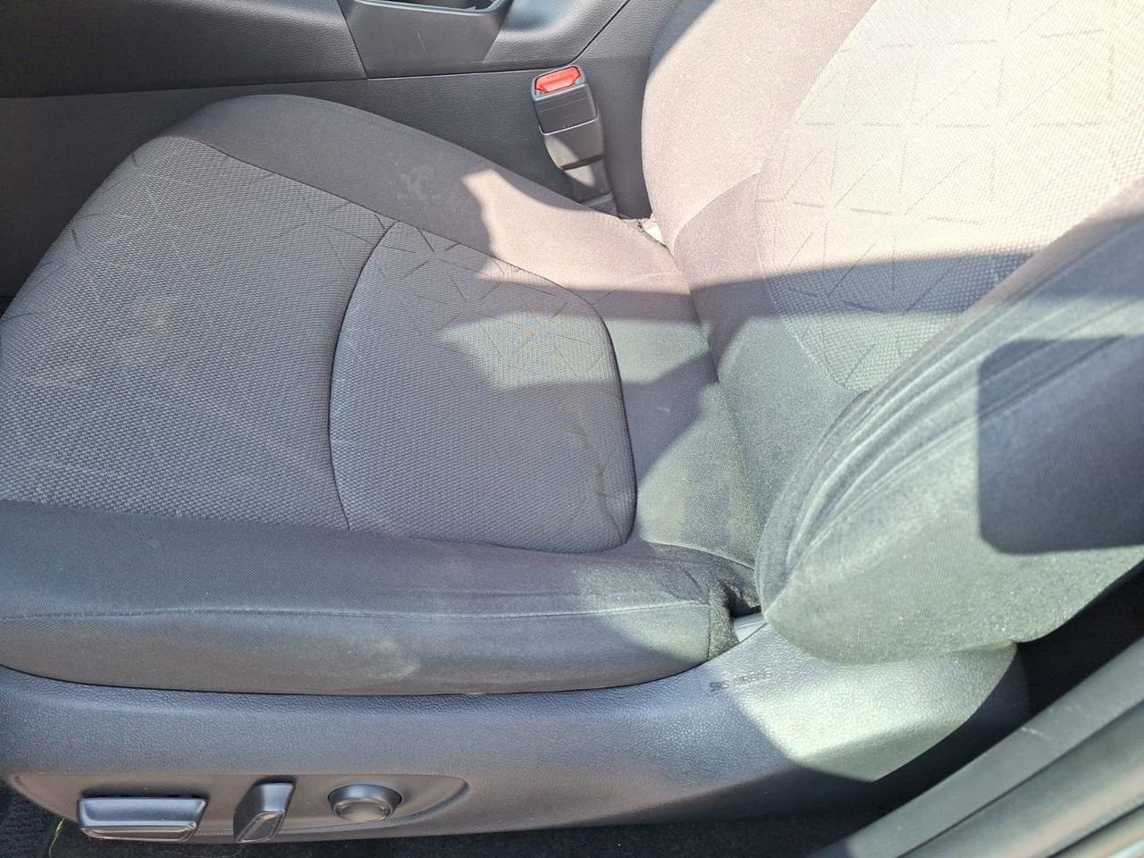 2021 Toyota RAV4 XLE Hurst TX