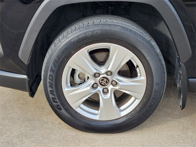 2021 Toyota RAV4 XLE Grapevine TX