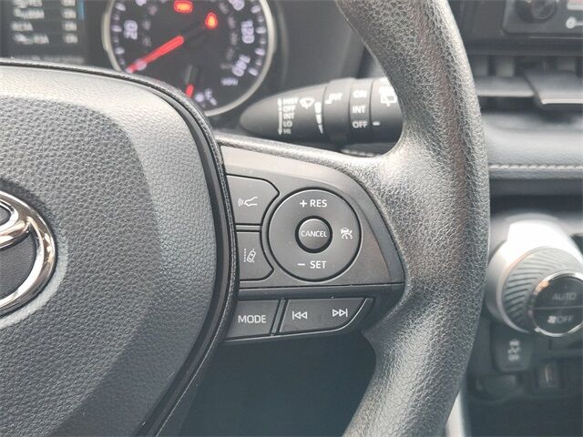 2021 Toyota RAV4 XLE Grapevine TX