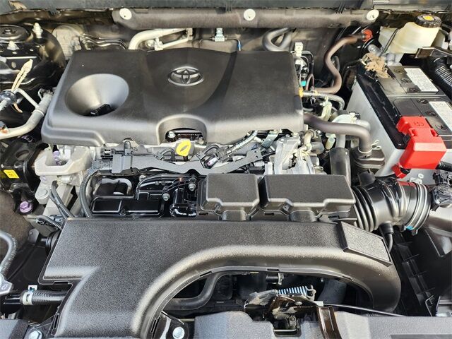 2021 Toyota RAV4 XLE Grapevine TX