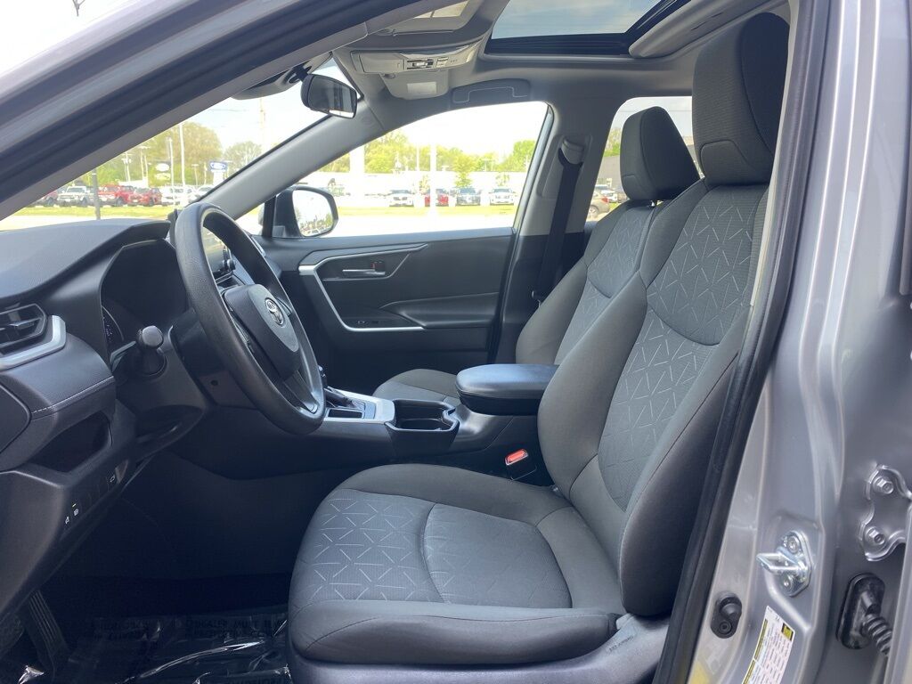 2021 Toyota RAV4 XLE Green Bay WI