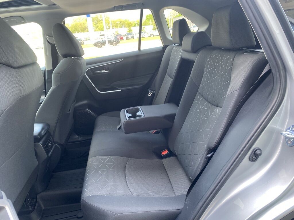 2021 Toyota RAV4 XLE Green Bay WI
