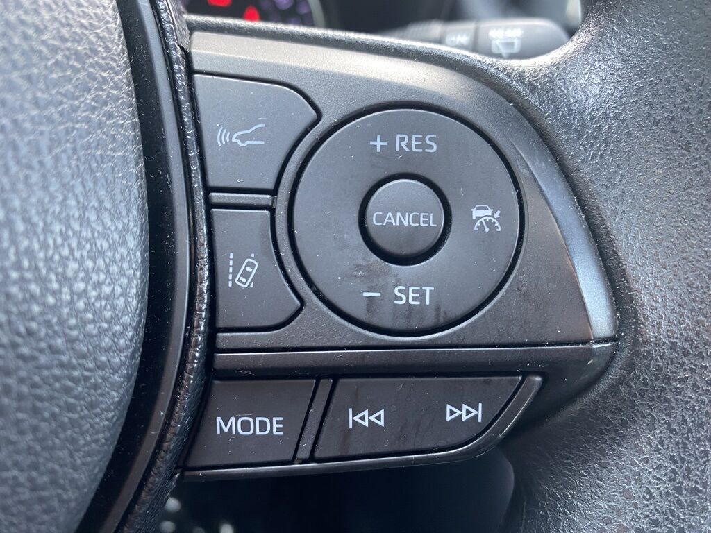2021 Toyota RAV4 XLE Green Bay WI