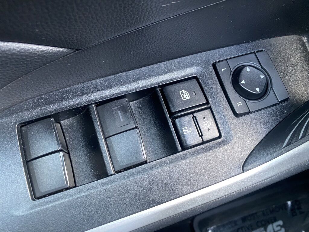 2021 Toyota RAV4 XLE Green Bay WI