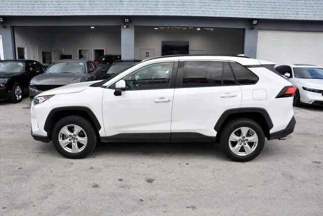 2021 Toyota RAV4 XLE Miami Gardens FL