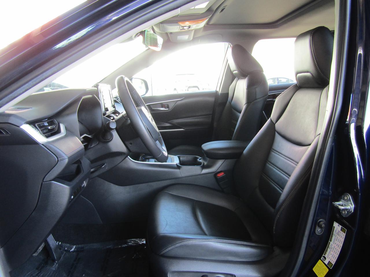 2021 Toyota RAV4 XLE Premium FWD (Natl) Grand Prairie TX