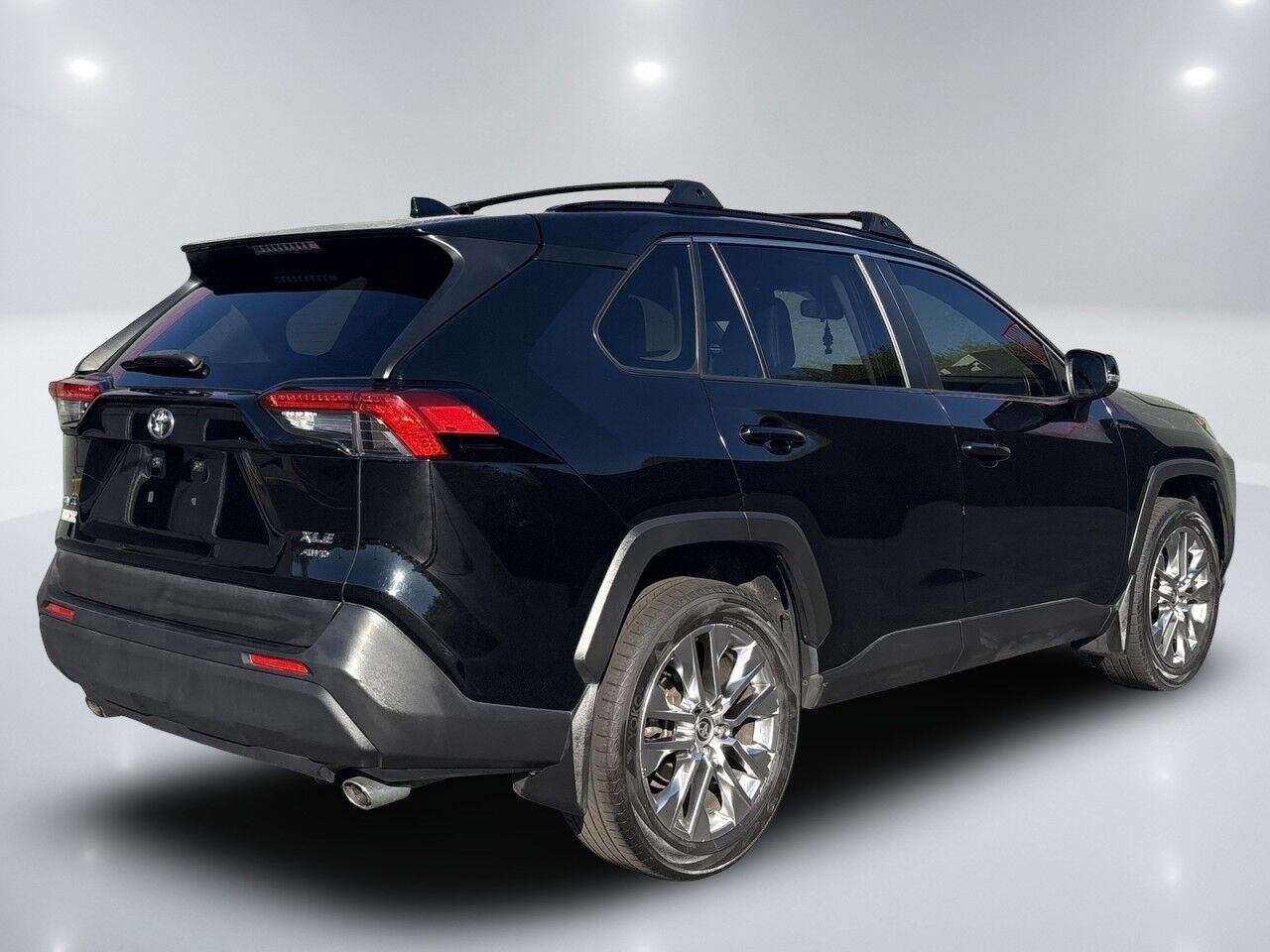 2021 Toyota RAV4 XLE Premium Fitchburg MA