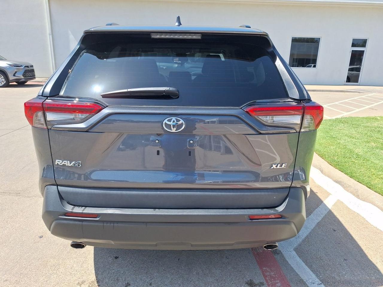 2021 Toyota RAV4 XLE Premium Hurst TX