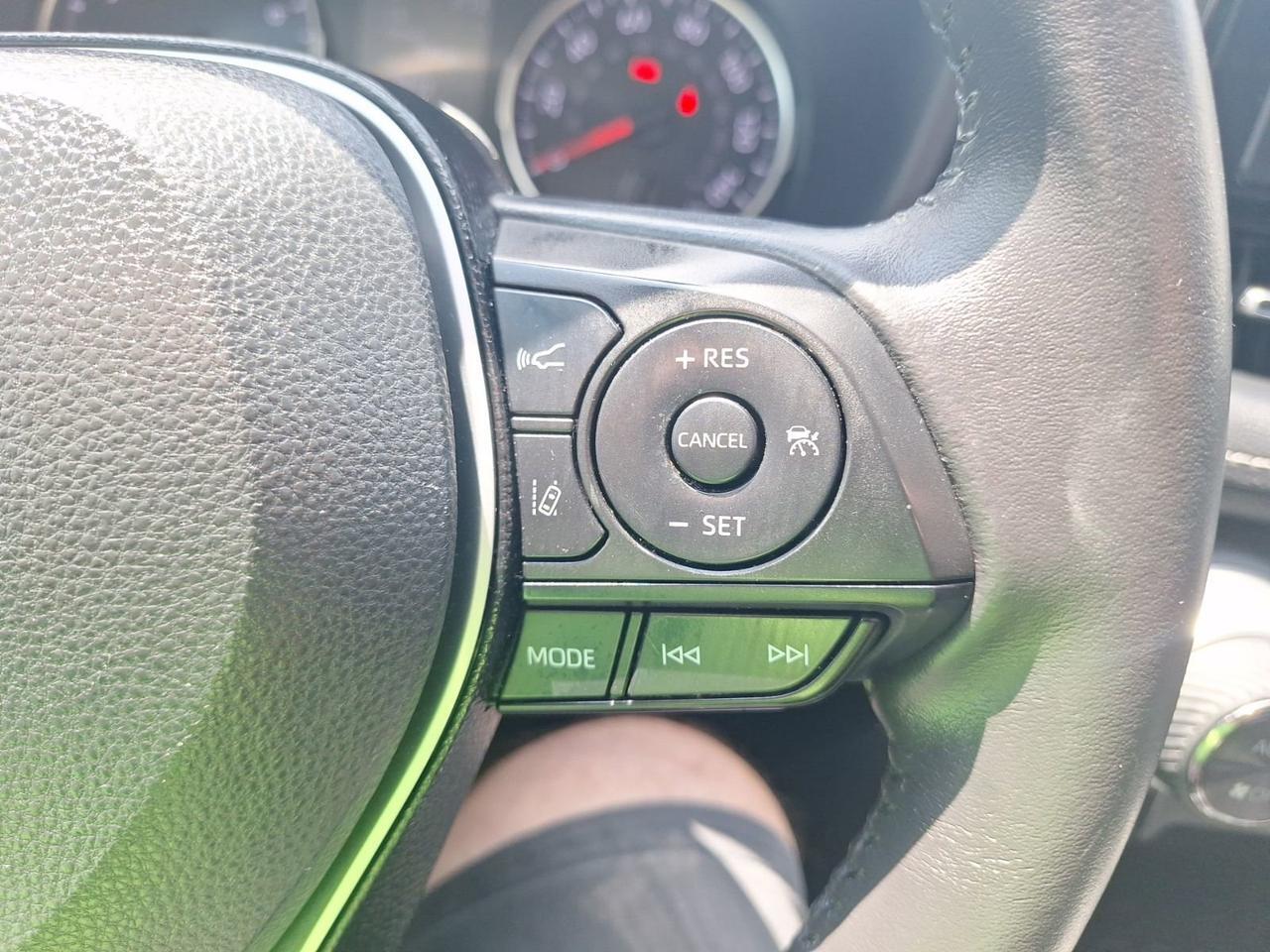 2021 Toyota RAV4 XLE Premium Hurst TX