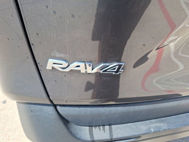 2021 Toyota RAV4 XLE Premium Hurst TX