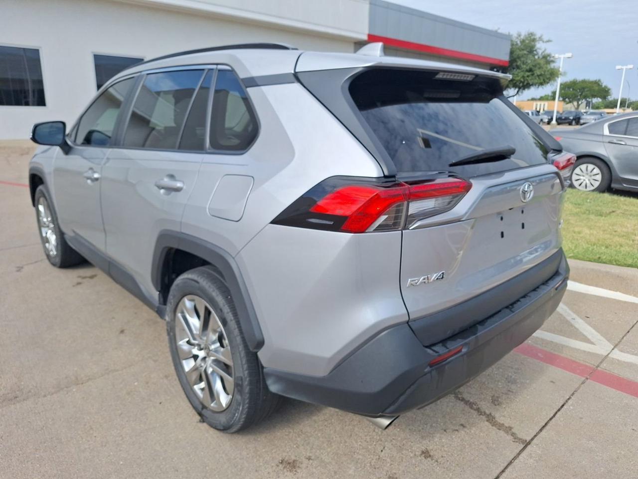 2021 Toyota RAV4 XLE Premium Hurst TX