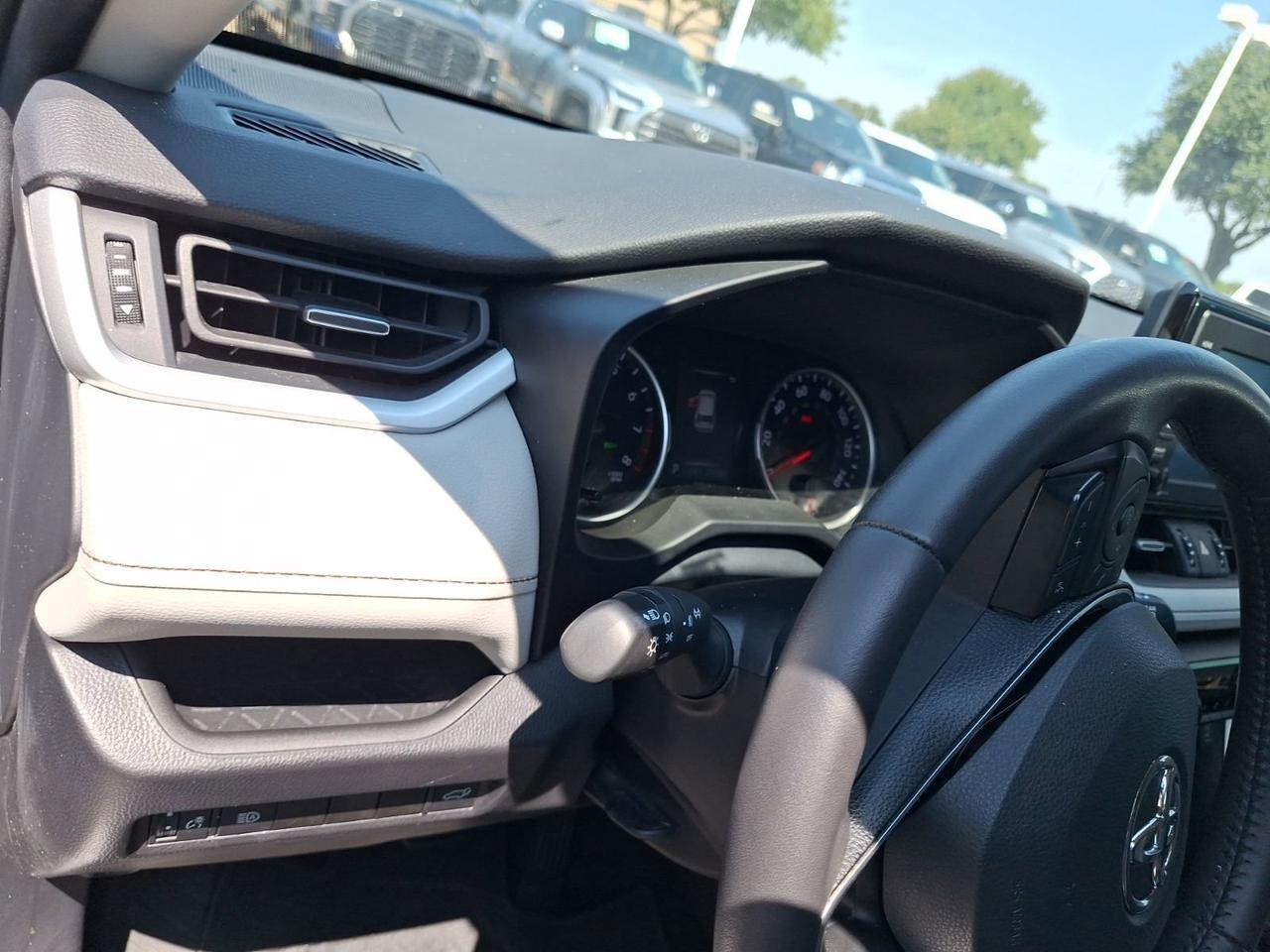 2021 Toyota RAV4 XLE Premium Hurst TX