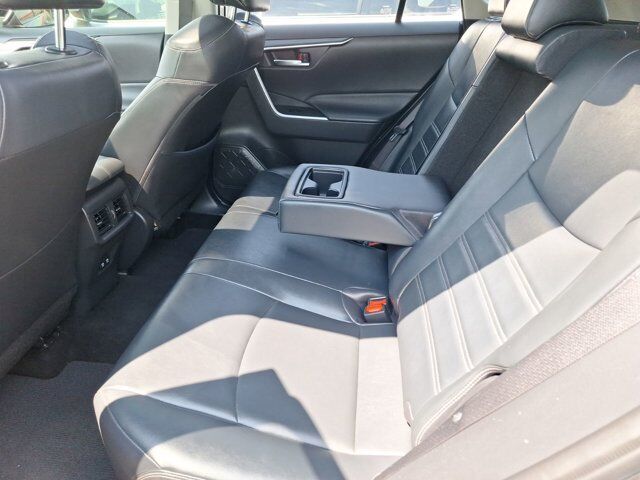 2021 Toyota RAV4 XLE Premium Hurst TX