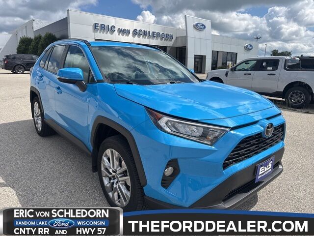 2021 Toyota RAV4 XLE Premium Milwaukee WI