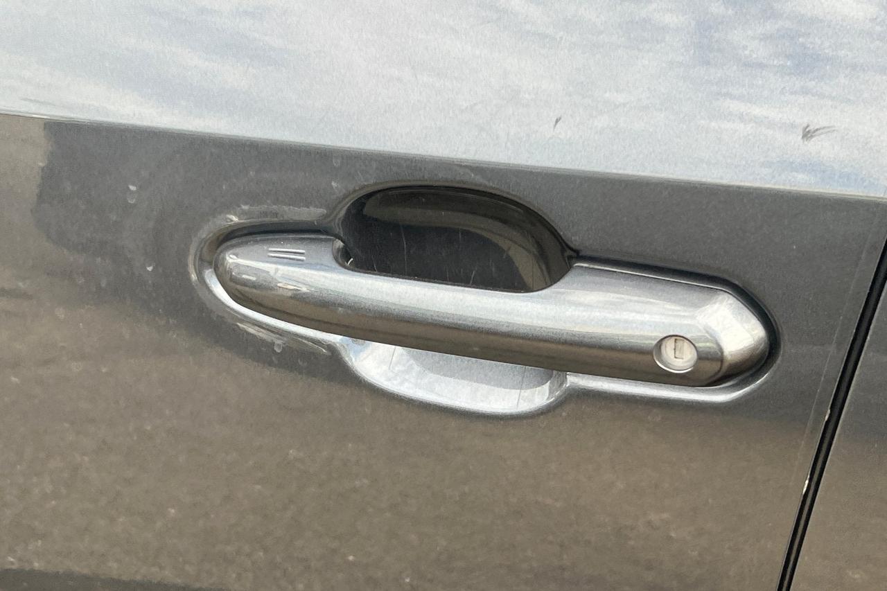 2021 Toyota RAV4 XLE Premium Roseville CA