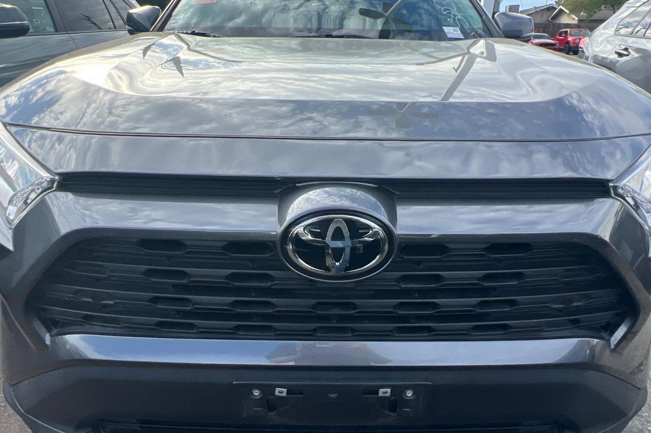 2021 Toyota RAV4 XLE Premium Roseville CA
