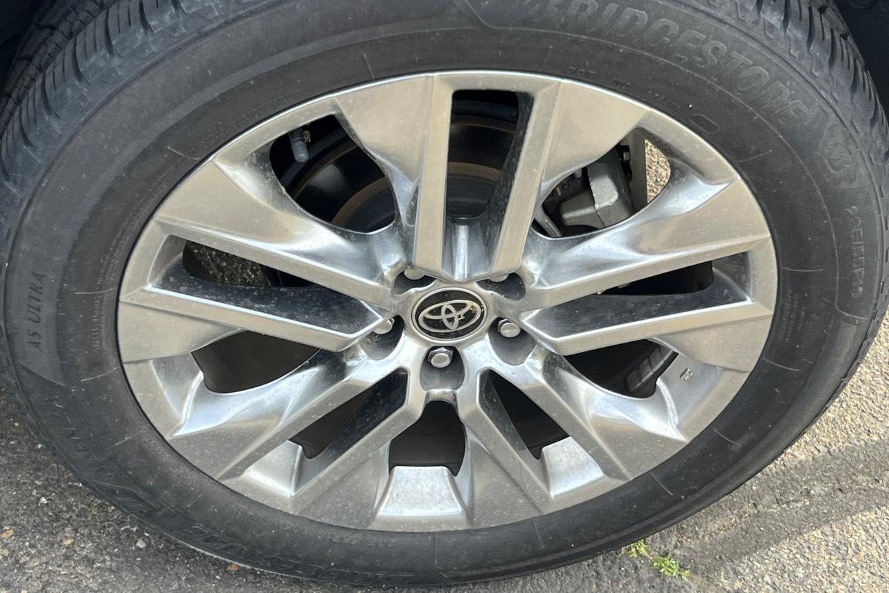 2021 Toyota RAV4 XLE Premium Roseville CA