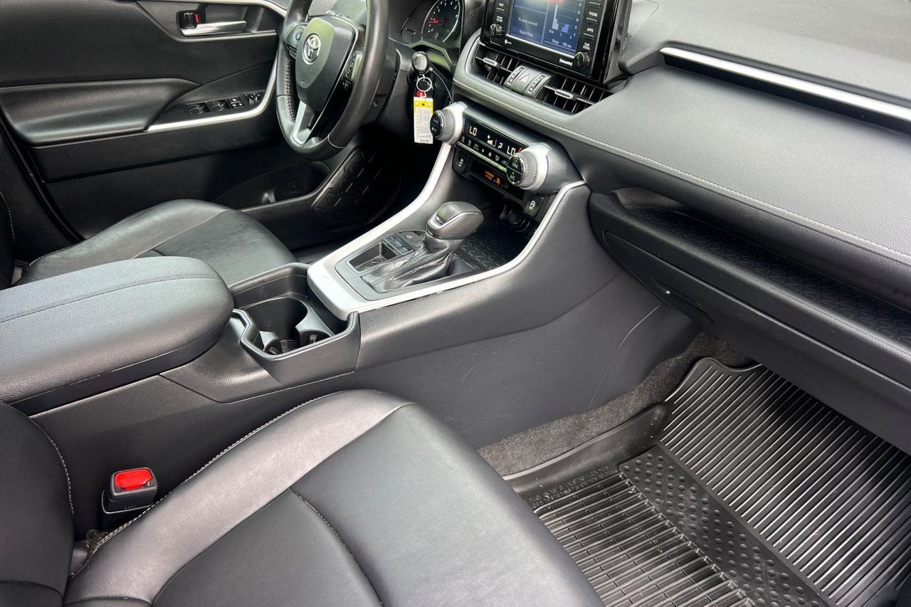 2021 Toyota RAV4 XLE Premium Roseville CA
